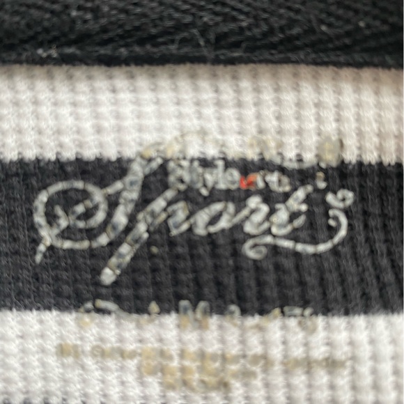 Black & White Hoodie - Picture 3 of 4